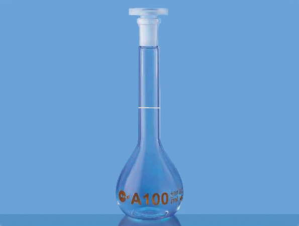 5645 - Volumetric Flasks, Plastic Stopper, Class A, USP